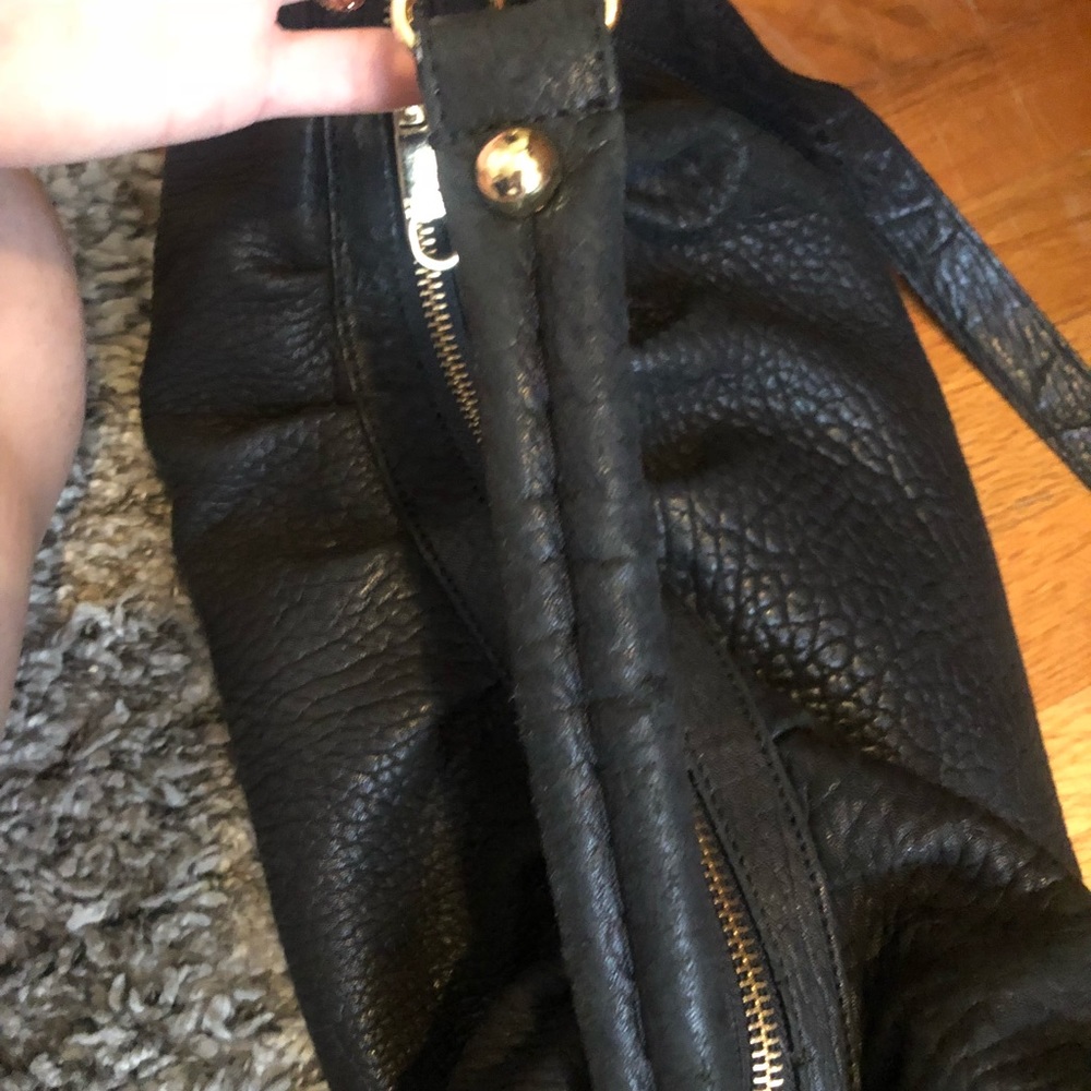Badgley Mischka Black Shoulder Bag - Picture 4 of 8